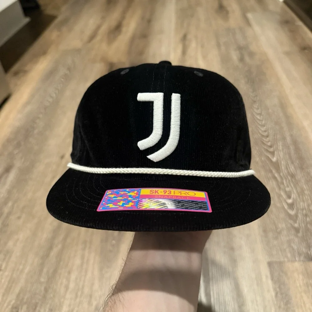 Juventus Hat Black White Corduroy Rope Trucker Cap Embroidered‎ Logo Soccer